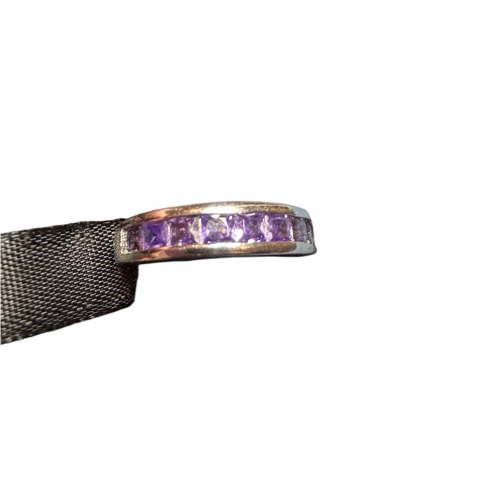 Elegant Silver and Purple Women's Ring